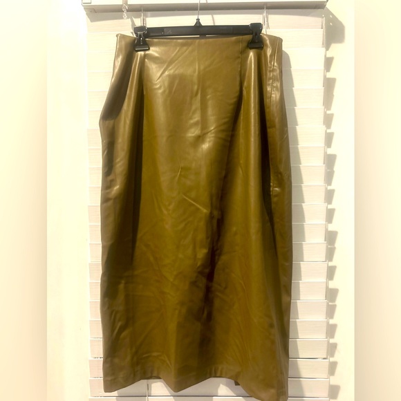 Zara Midi Wrap Skirt!! - Picture 3 of 4